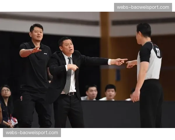 消息:四川金强宣布主教练莫科下课,球队开始选帅流程 消息:四川金强宣布主教练莫科下课,球队开始选帅流程